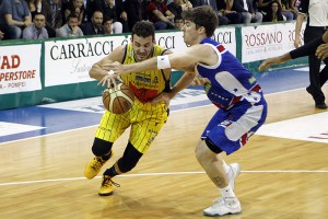 SERIE A2 Playoff  2016 GARA 2  - Givova Scafati Basket Vs Centrale del Latte Brescia Spizzichini vs Fernandez